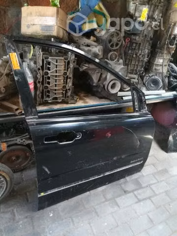 Puerta delantera derecha Ssangyong Actyon 2007-12