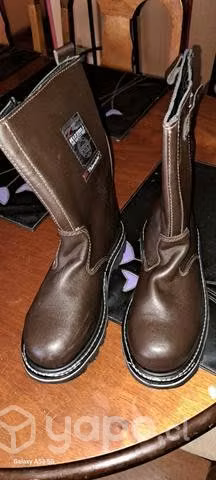 Lindas botas - Imagen 3
