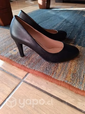 Zapatos número 36