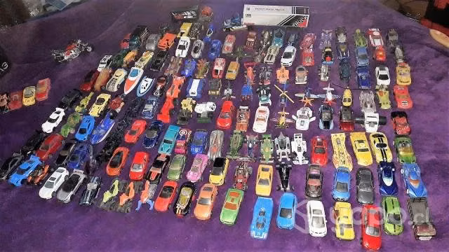 Lote De 370 o Mas Autos Sueltos Hot Wheels