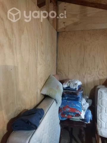 Cabaña de 36 m2, patio de 1000 m2, dos dormitorio