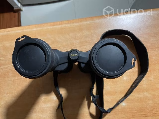 Nikon Aculon A211 7X50
