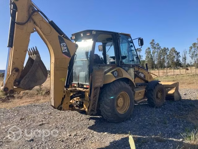 Retroexcavadora Caterpillar