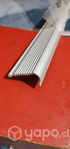 Nariz de grada y cubre juntas de aluminio - Imagen 2
