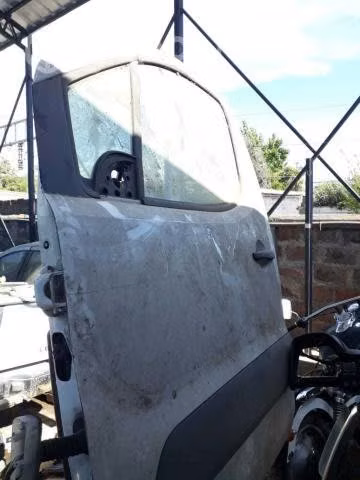 Puerta delantera derecha Citroen Berlingo - Imagen 2