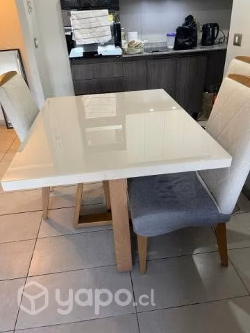 Hermoso comedor cubierta vidrio - Imagen 4