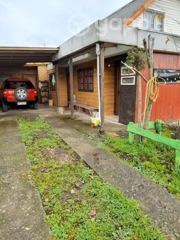 Se vende casa de 2 pisos cerca de Nueva Imperial