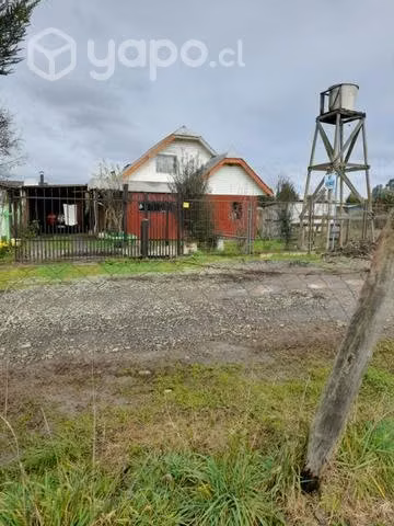 Se vende casa de 2 pisos cerca de Nueva Imperial