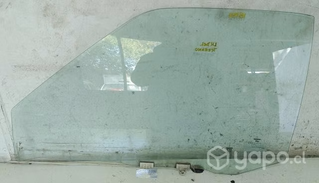 Vidrio Puerta Del Izq (171) Nissan Terrano 2012 Mx