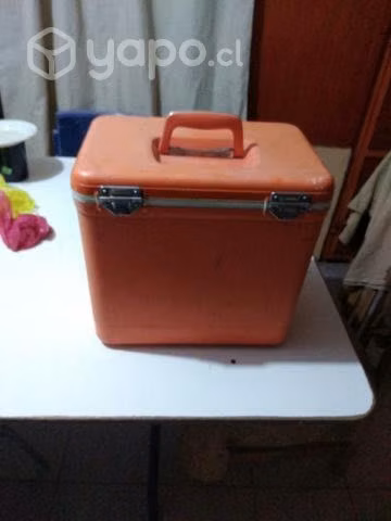 Cooler color salmón nuevo sin uso