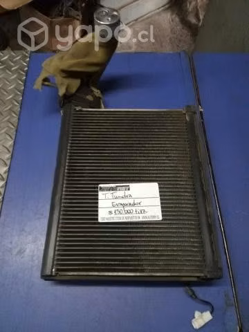 Radiador evaporador aire ac Toyota Tundra 2011