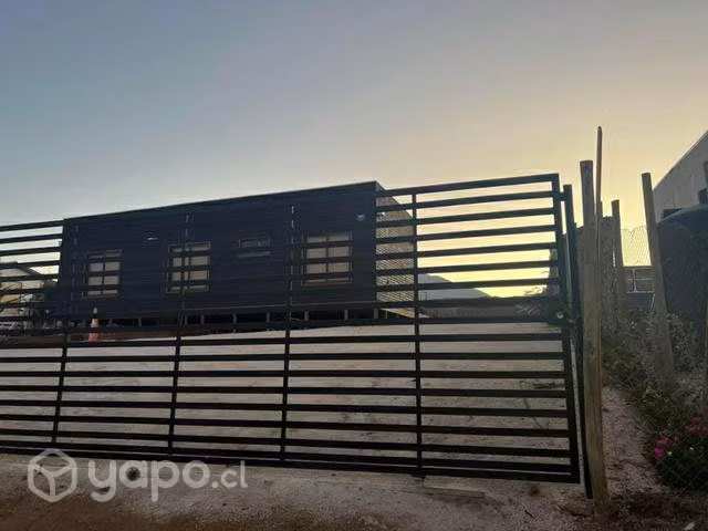 Se vende terreno con casa en guanaqueros - Imagen 3