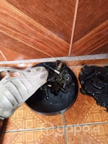 Motor desarmado de toyota yaris 2015