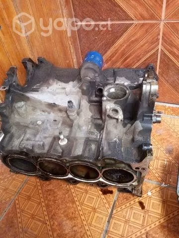 Motor desarmado de toyota yaris 2015