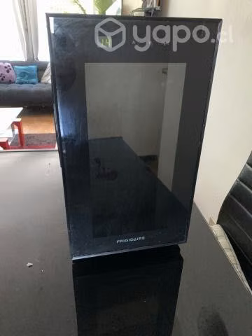 CAVA Vino refrigera o mantiene temperatura
