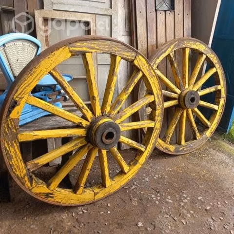 Ruedas de carreta antiguas