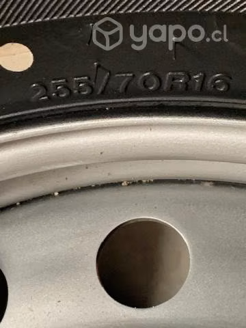 Neumaticos nuevos con llanta - Imagen 3
