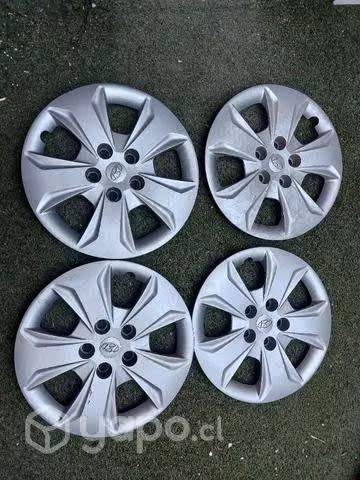 Tapa rueda Hiunday aro 16