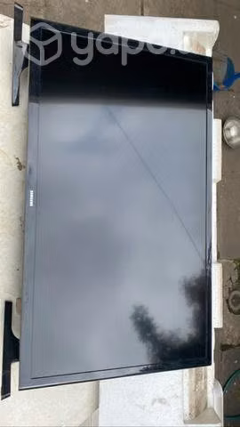 TV LED Samsung 32' para repuesto