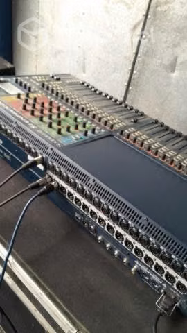 Soundcraft si 32 canales digital