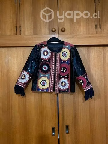Chaqueta PU bordada ( india Chic)