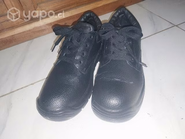 Zapatos para escuela o para trabajar