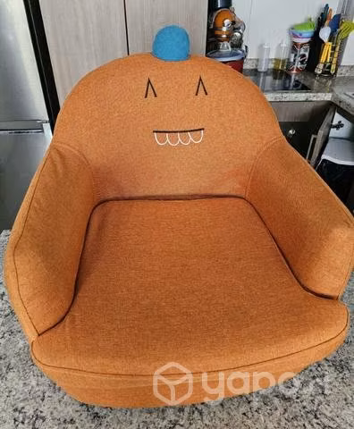 Sofa para niños semi nueva