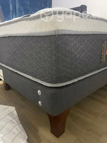 Cama celta 1.5 plaza con hilos de cobre
