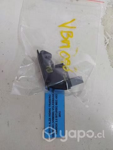 Boton AlzaVidr Tras der (VBM098) Volkswagen Amarok