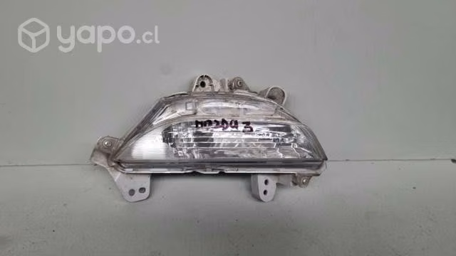 Neblinero mazda 3 dmg la cisterna 52.02