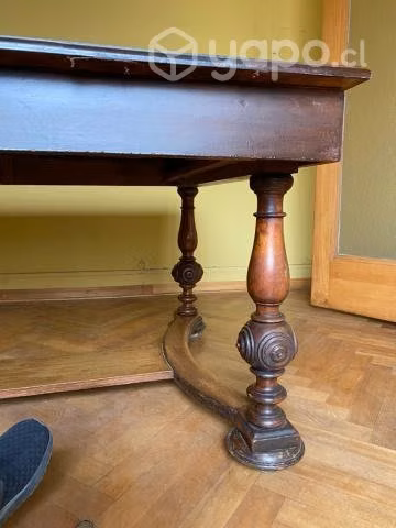 Comedor antiguo de estilo Chileno de Lingue