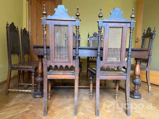 Comedor antiguo de estilo Chileno de Lingue