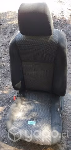 Juego Asientos Detalle (THD015) Toyota Hilux 2.4