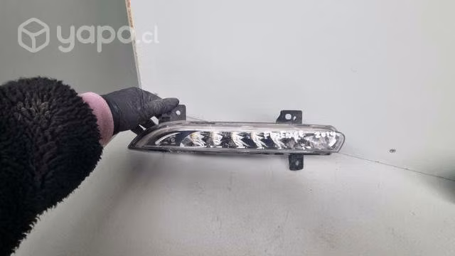 Neblinero Renault fluence dmg la cisterna 52.02
