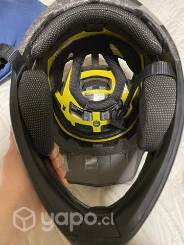 Casco Fox rampage