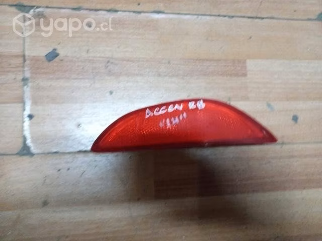 Hyundai accent rb reflectante trasero izquierdo