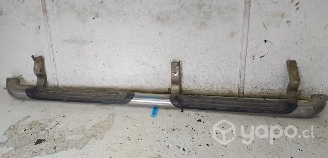 Pisadera Derecha (FRF036) Ford Ranger 3.2 Diesel