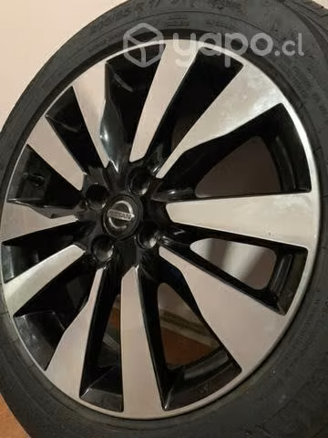 Llanta aro 17 nissan kicks