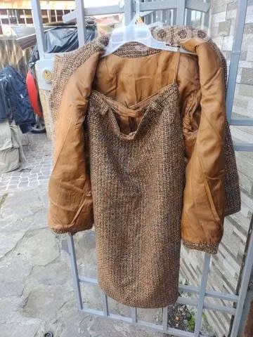 Traje de 2 pieza de lanilla usado
