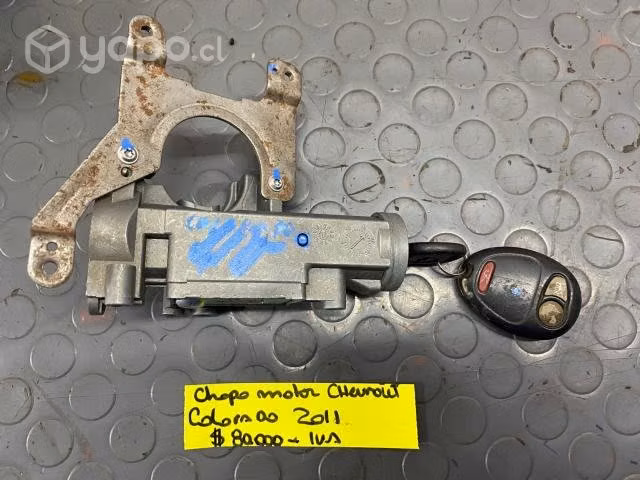 Chapa motor con llave Chevrolet Colorado 2011