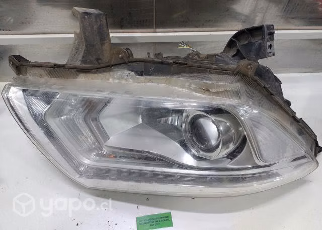 Óptico Derecho (NNA 298) Nissan Np300 4x4 2.3 Dies