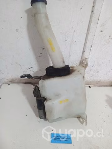 Deposito Agua Limpia Parabrisas (MAZ083) Mazda BT5