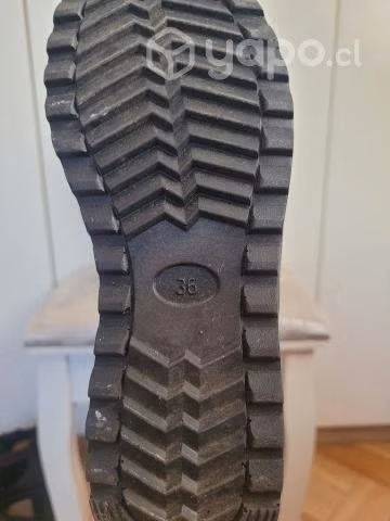 Botas impermeables con forro interno - Imagen 2