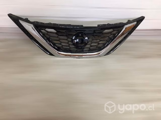 Mascara nissan sentra 2015-2019