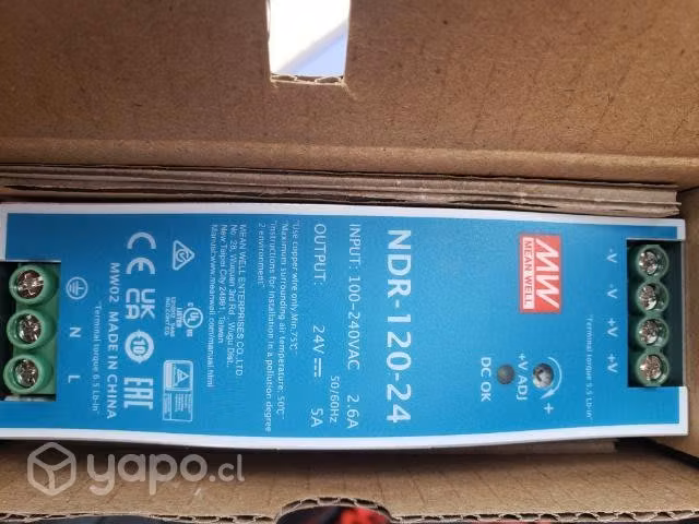 Fuente de poder MeanWell NDR 120-24 24V 5A