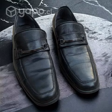 Zapatos Mocasines marca Guess