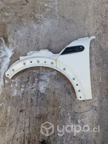 Tapabarro izquierdo Mini Cooper R56 2014