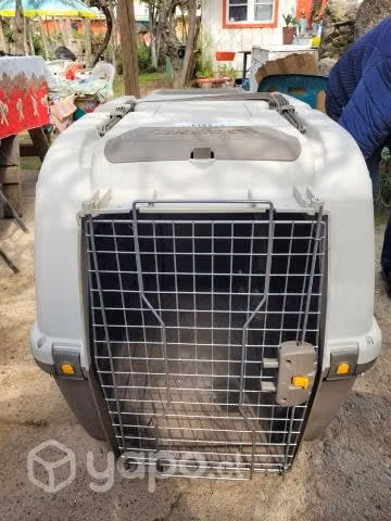 Se vende Canil o transportin XXL perro