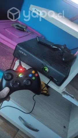 Xbox 360 + 106 juegos