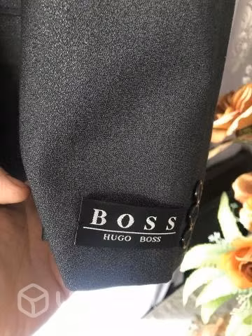 Terno original nuevo Hug boss y Giorgio Armani